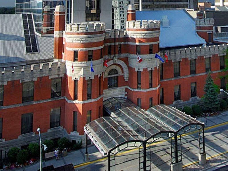 Delta Hotels By Marriott London Armouries Exterior foto
