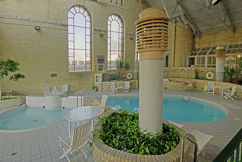 Delta Hotels By Marriott London Armouries Facilidades foto